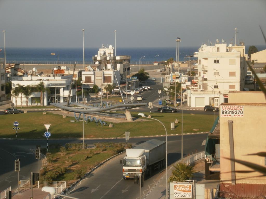 לרנקה Alora Apartments מראה חיצוני תמונה