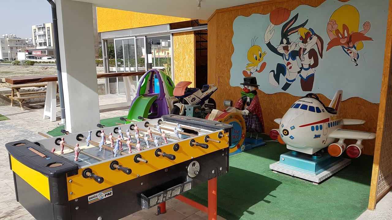 לרנקה Alora Apartments מראה חיצוני תמונה