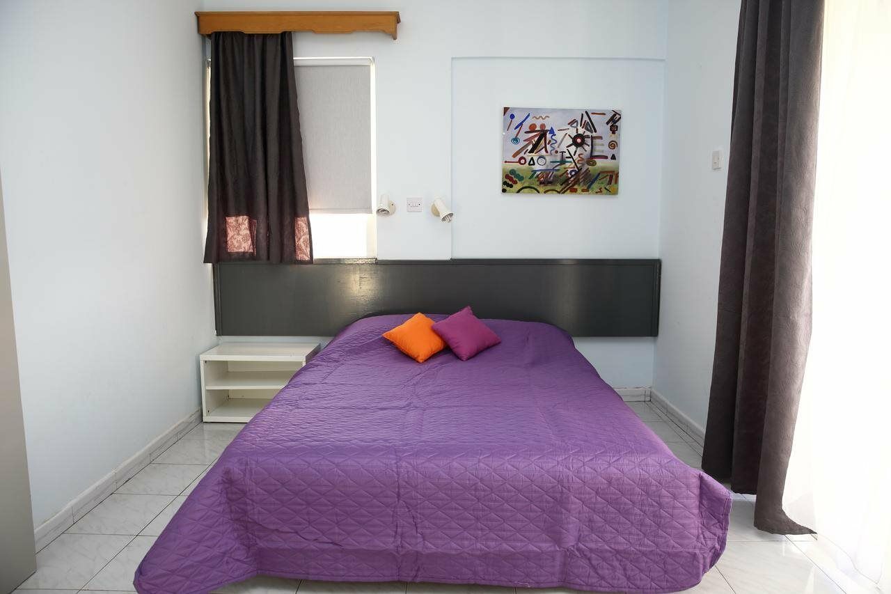 לרנקה Alora Apartments מראה חיצוני תמונה